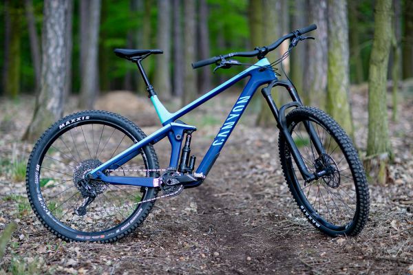 Canyon Strive CF 6.0