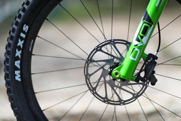 Giant Reign Advanced 1