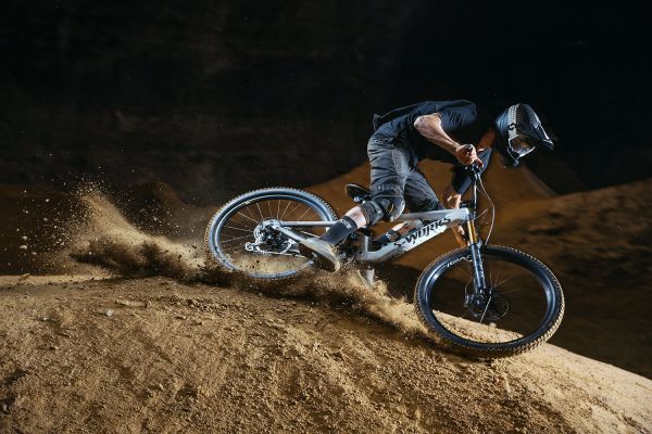 Specialized Enduro 2020