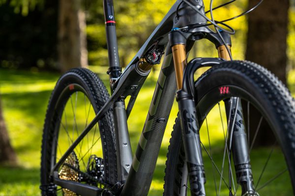 Trek Supercaliber 2020