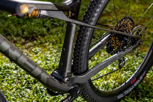 Trek Supercaliber 2020