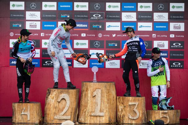 Světový pohár DHI #8 Snowshoe