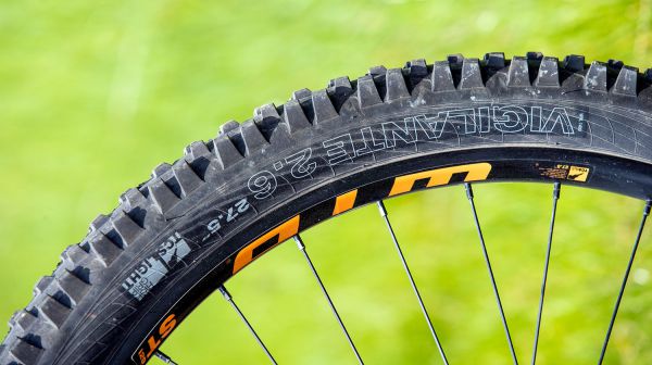 Rock Machine Blizzard INT e70-27+