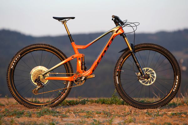 Scott Genius 900 Tuned