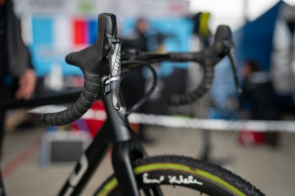 Emil Hekele - Sintesi FLU CX 2020