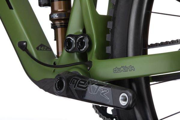 Pivot Switchblade 2020