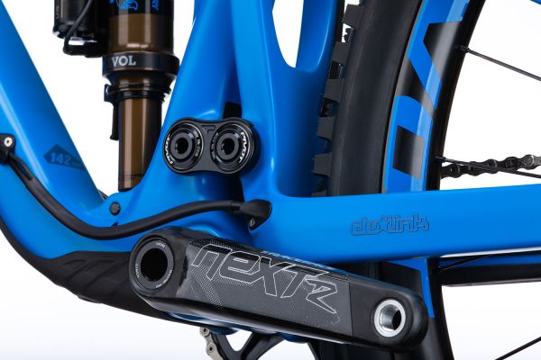 Pivot Switchblade 2020