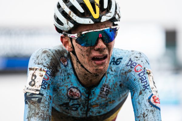 Premiérový titul pro mladého Nyse