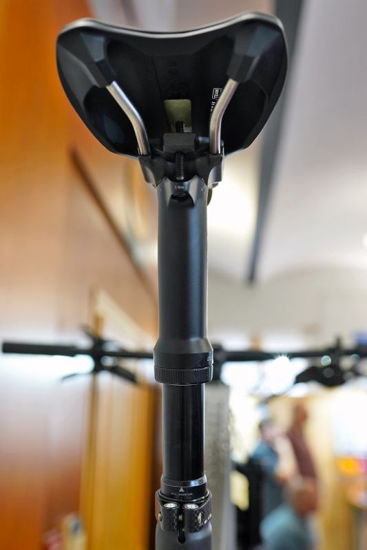 DT Swiss odpružení 2021