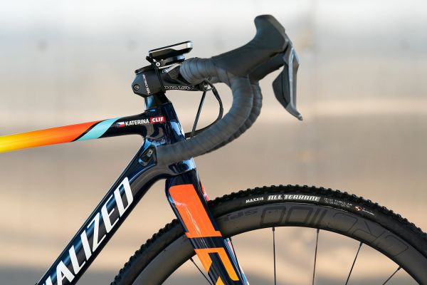 Kateřina Nash - Specialized Crux 2020
