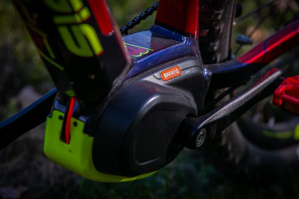 Crussis E-Largo 8.5 S