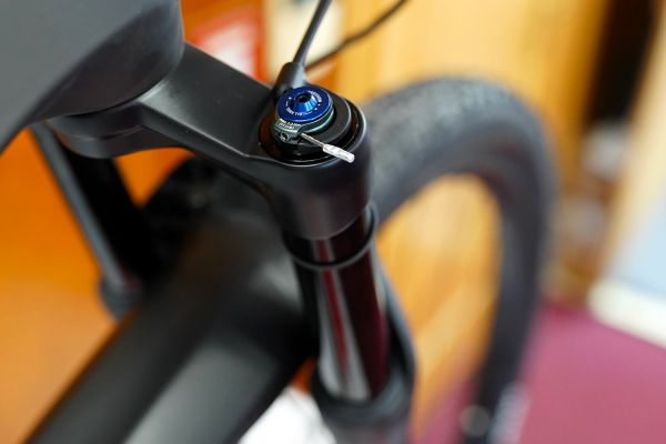 DT Swiss odpružení 2021