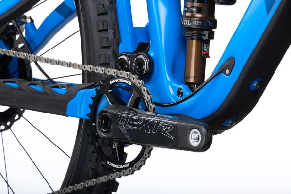 Pivot Switchblade 2020