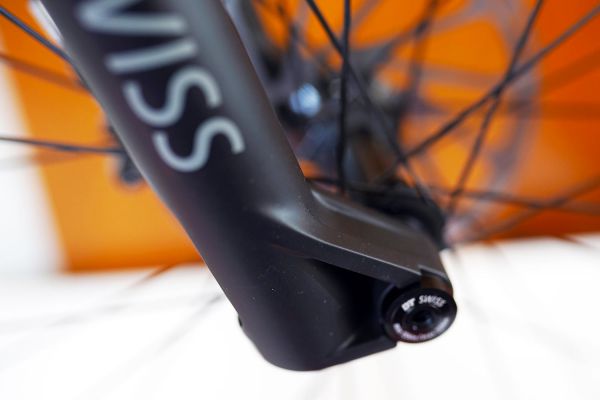 DT Swiss odpružení 2021