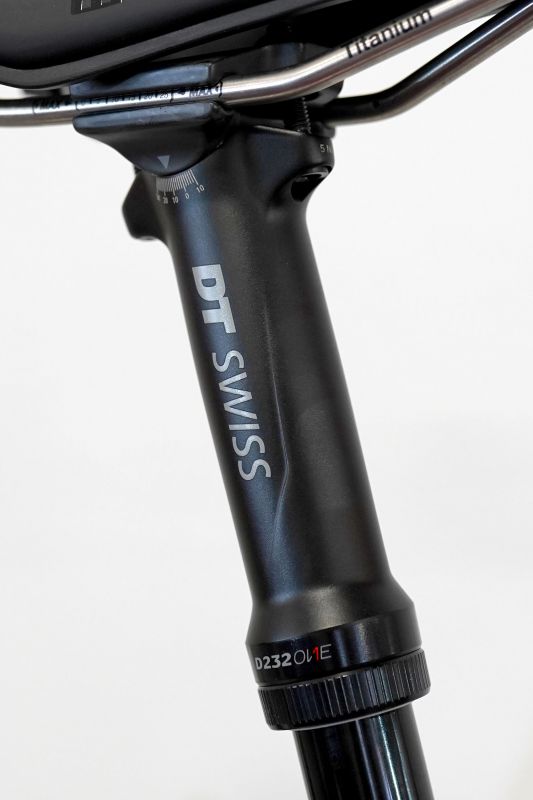 DT Swiss odpružení 2021