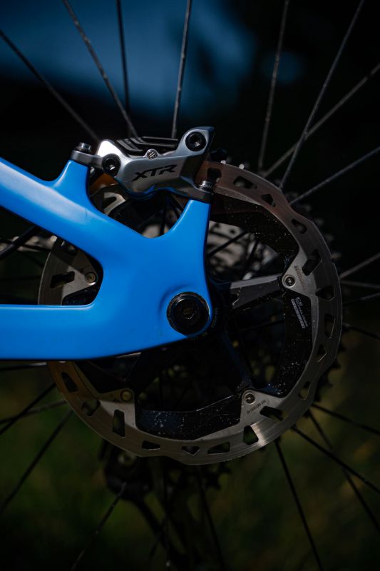 Pivot Switchblade 2020