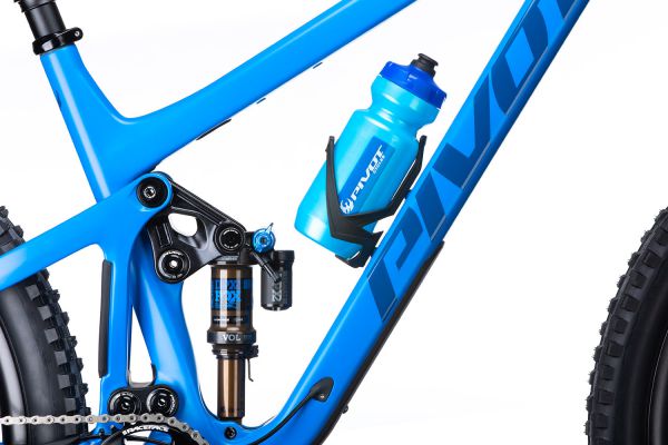 Pivot Switchblade 2020