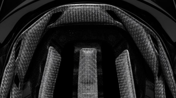 Přilba Giro Manifest Spherical