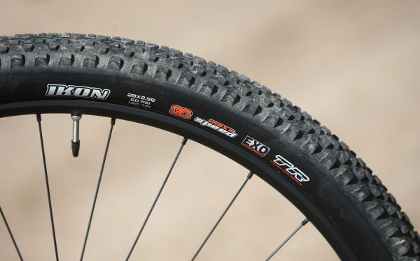 Ghost Lector Universal