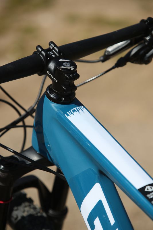 Ghost Lector Universal