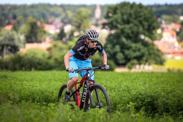 Vak na vodu USWE Outlander 2 Carbon