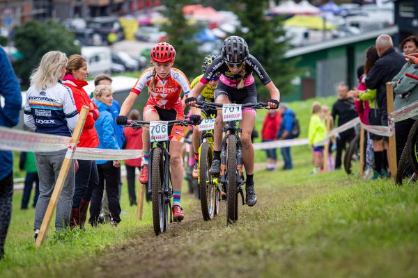 MČR XCO 2020 - juniorské trio favoritek - Novotná, Holubová a Bedrníková