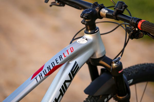 Rock Machine Thunder 29 HD LTD