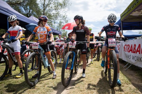 Slušná první lajna