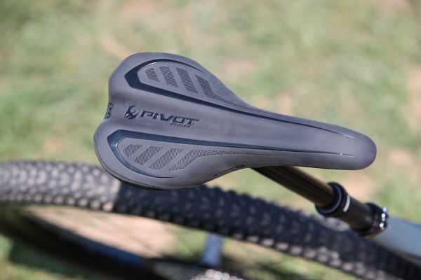 Pivot Trail 429