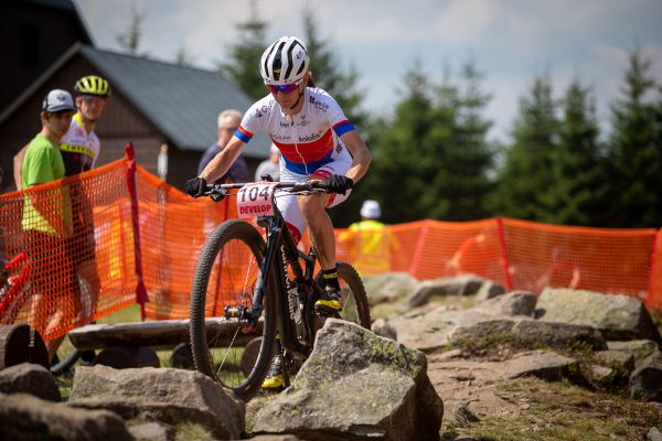 ČP XCO 2020 - Zadov - Jitka Čábelická se jako jediná Češka vměstnala do top 10!