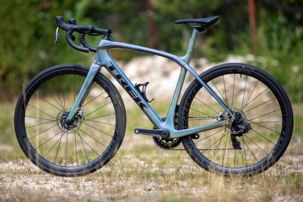Trek Domane SLR eTap Project One