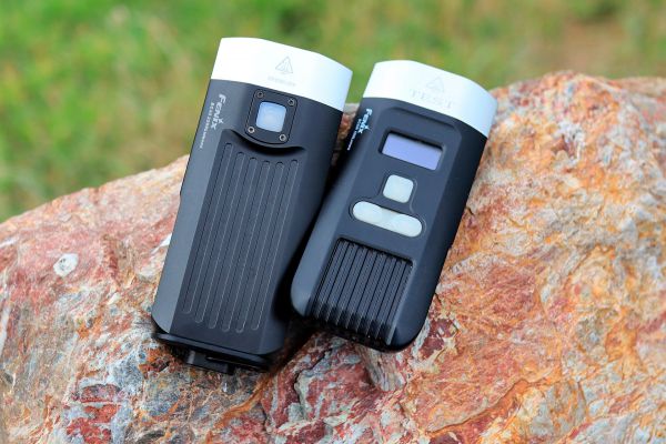 FENIX BC30 V2.0 a HM61R Amber