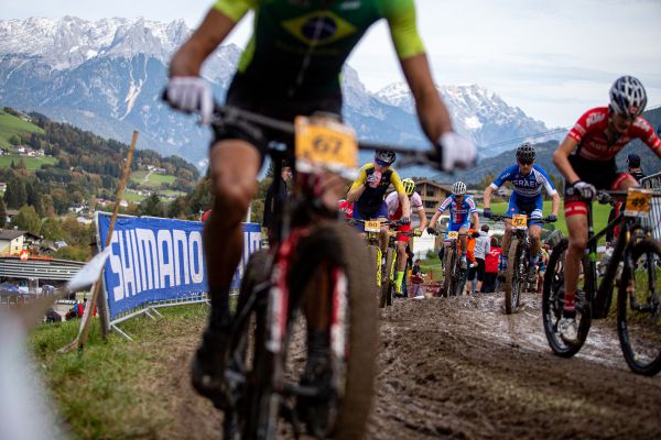 MS MTB 2020 Leogang - Míra Skála v hloubi peloton