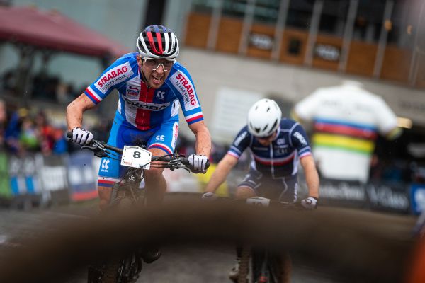 Ondřej Cink vyhrává spurt o páté místo