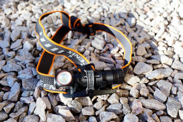 FENIX BC30 V2.0 a HM61R Amber