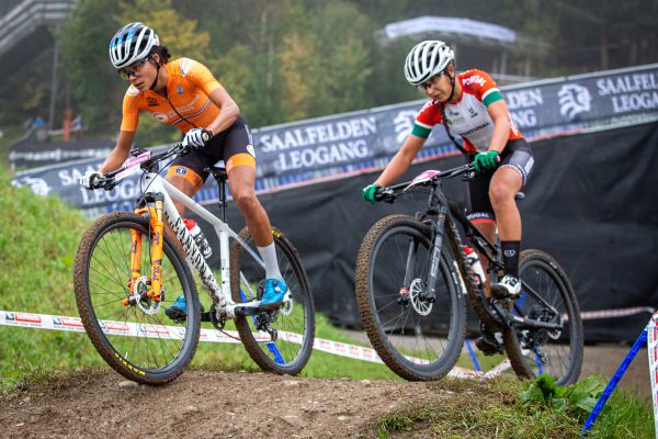 MS MTB 2020 Leogang - Ceylin Alvarado se dere dopředu