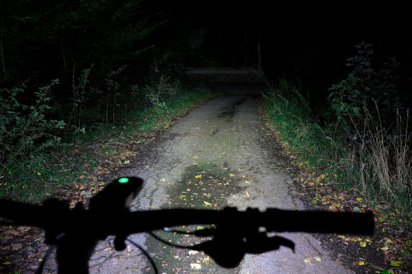 FENIX BC30 V2.0 a HM61R Amber