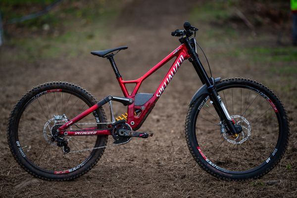 výtězný sjezďák s lockoutem, který dost možná rozhodl