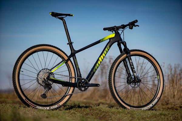 Author Flyer Carbon 29 TR