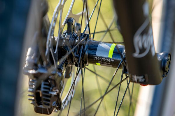 Author Flyer Carbon 29 TR