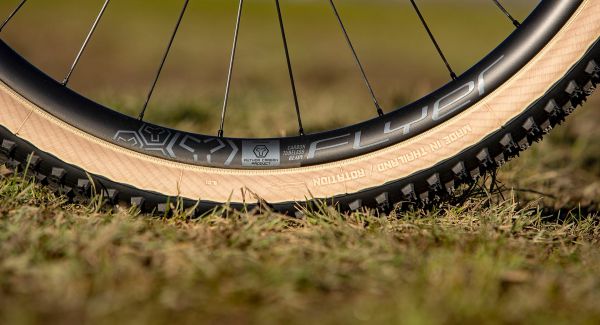 Author Flyer Carbon 29 TR