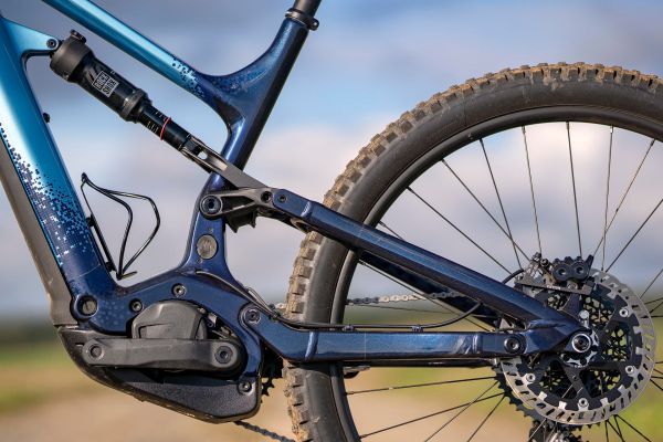 Cannondale Moterra Neo Carbon 2