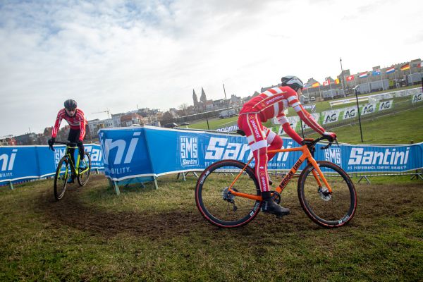 MS Oostende 2021 - trénink - druhá část trati na hipodromu je oproti pláži prostě nuda