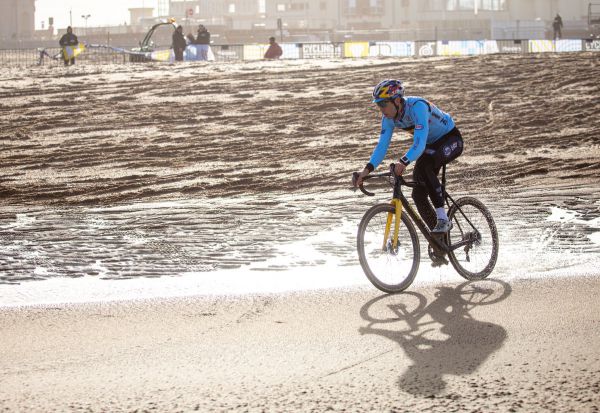 MS Oostende 2021 - trénink - Wout van Aert