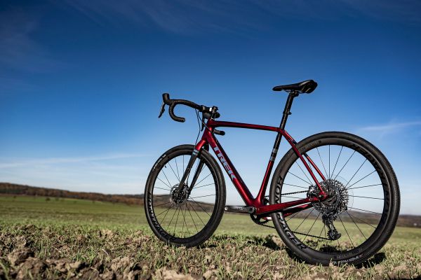 Trek Checkpoint SL 7