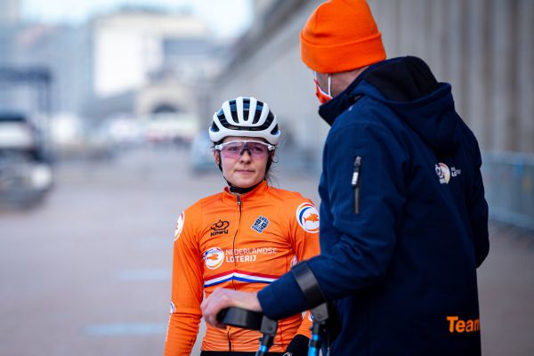 MS Oostende 2021 - trénink - bikerka Anne Tauber