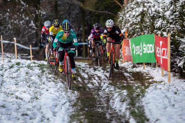 MČR CX 2021 - po objetí stadionu už ale vedla Pavla Havlíková