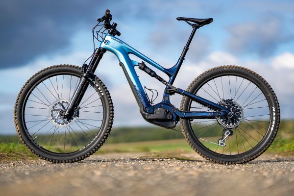 Cannondale Moterra Neo Carbon 2