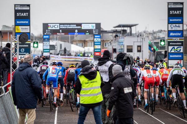 MS 2021 - Zdeněk Štybar startuje z poslední lajny