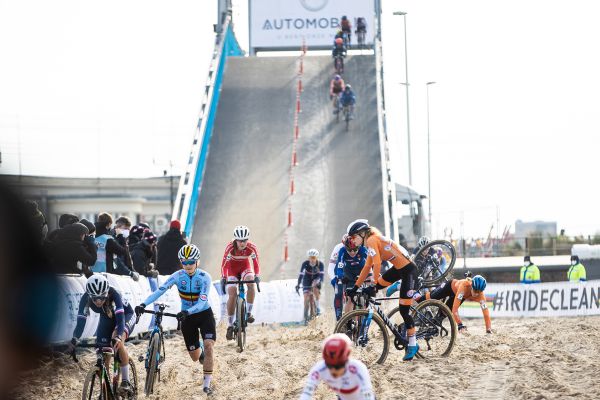 MS Cyklokros 2021 - Ženy U23 & muži Elite